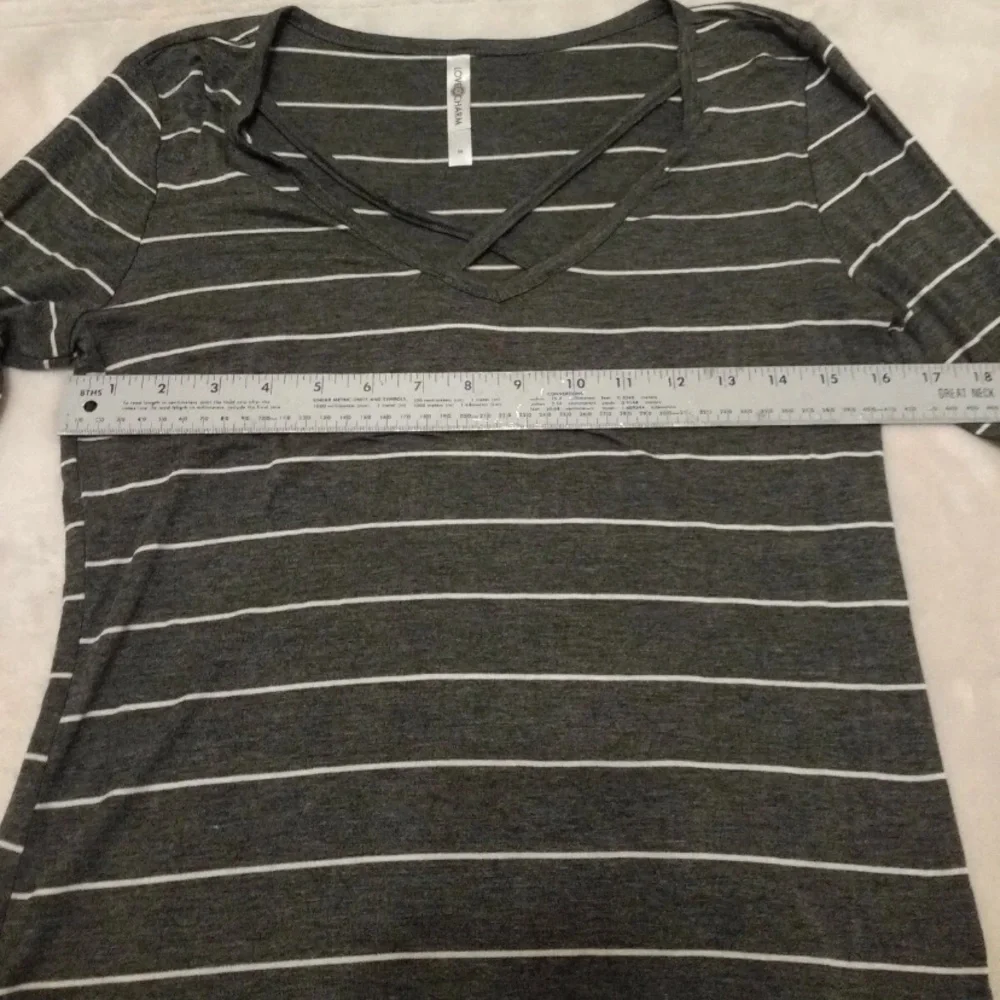 Love Charm top dark